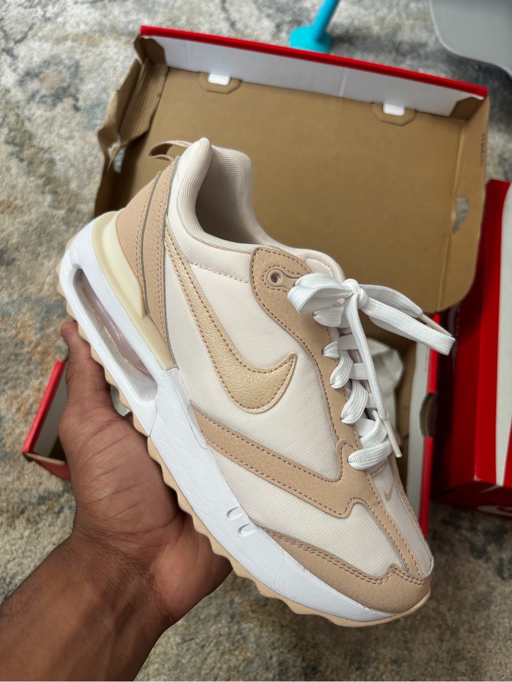Nike Air Max Neutral Beige & Cream Sneaker WMNS 7 - Picture 1 of 3